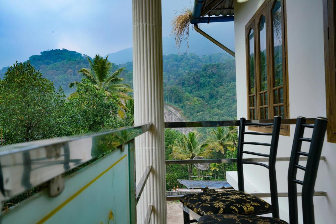 Familienzimmer mit Balkon