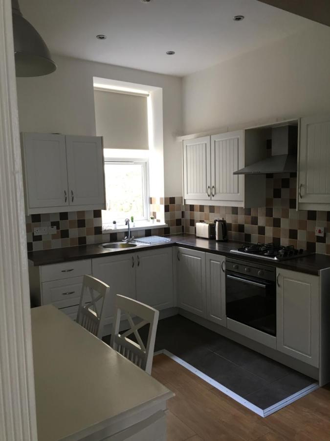 Cosy duplex apartment close to city centre - Bed and Breakfast Belfast