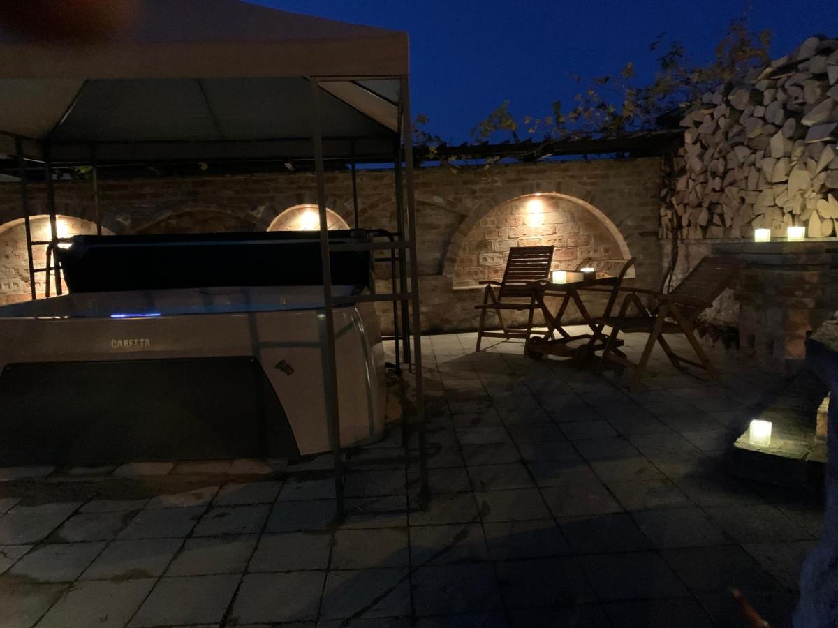 Mikulov Inn - hotel s vinným sklepem Venuše
