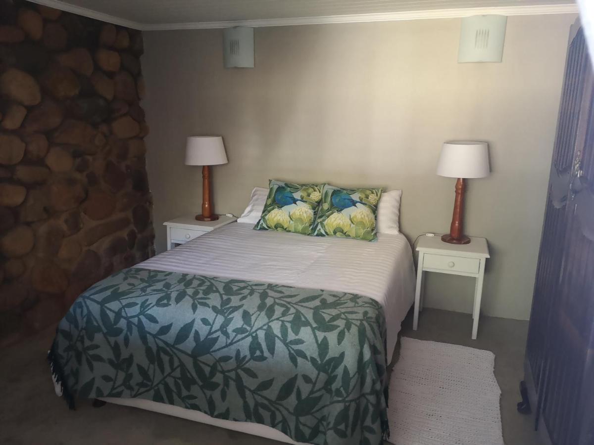 B&B Mbombela - Arend Cottage - Bed and Breakfast Mbombela