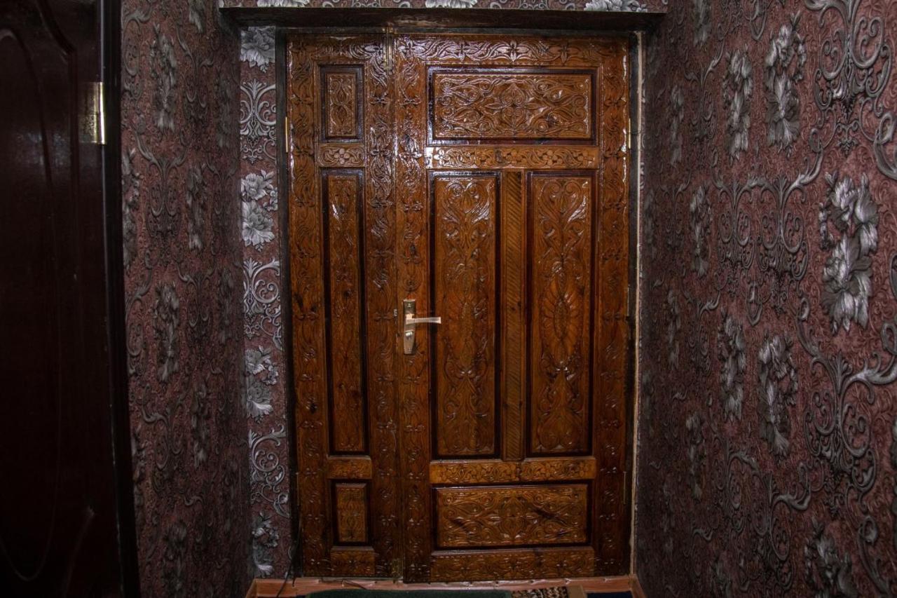 Apartment Registan - Ferienwohnung Samarqand