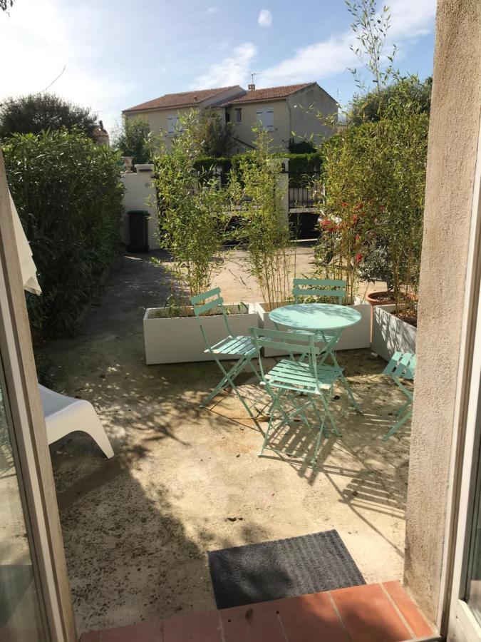 Driepersoonskamer met Eigen Externe Badkamer