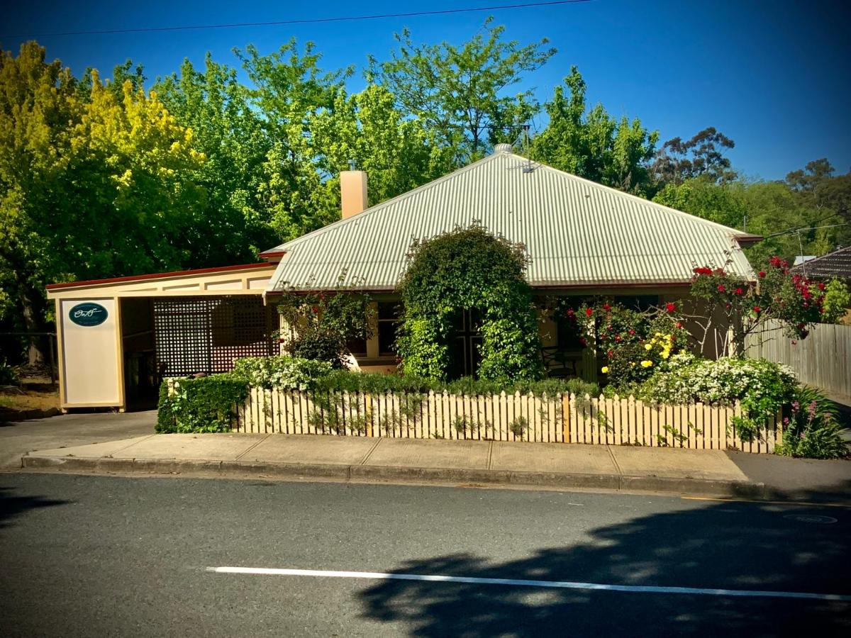 B&B Hahndorf - Oats Cottage - Bed and Breakfast Hahndorf