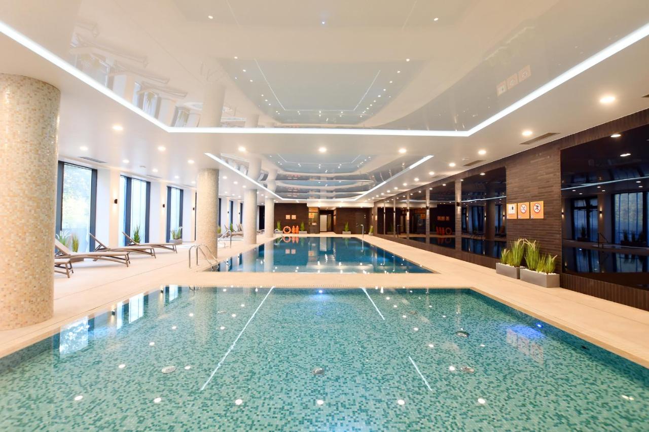 Apartamenty NAVIGATOR SPA-baseny-NADMORSKIE TARASY - B&B