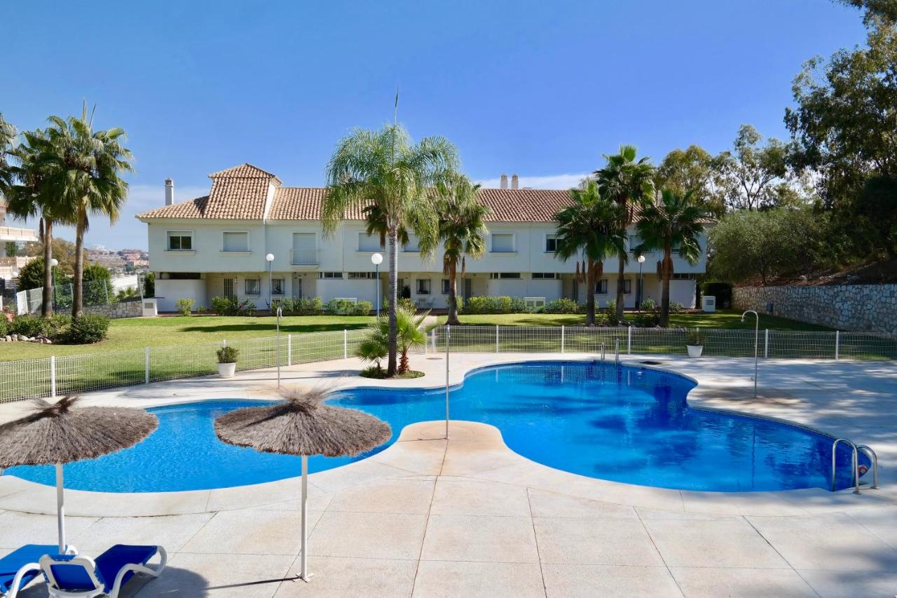 Villa Bonita - Calm DUPLEX TOWNHOUSE in Mijas Costa with sea view - Bed and Breakfast Mijas