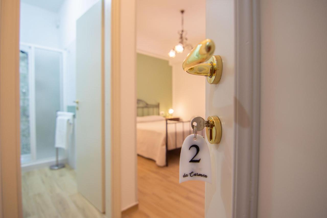 Doppelzimmer mit Balkon