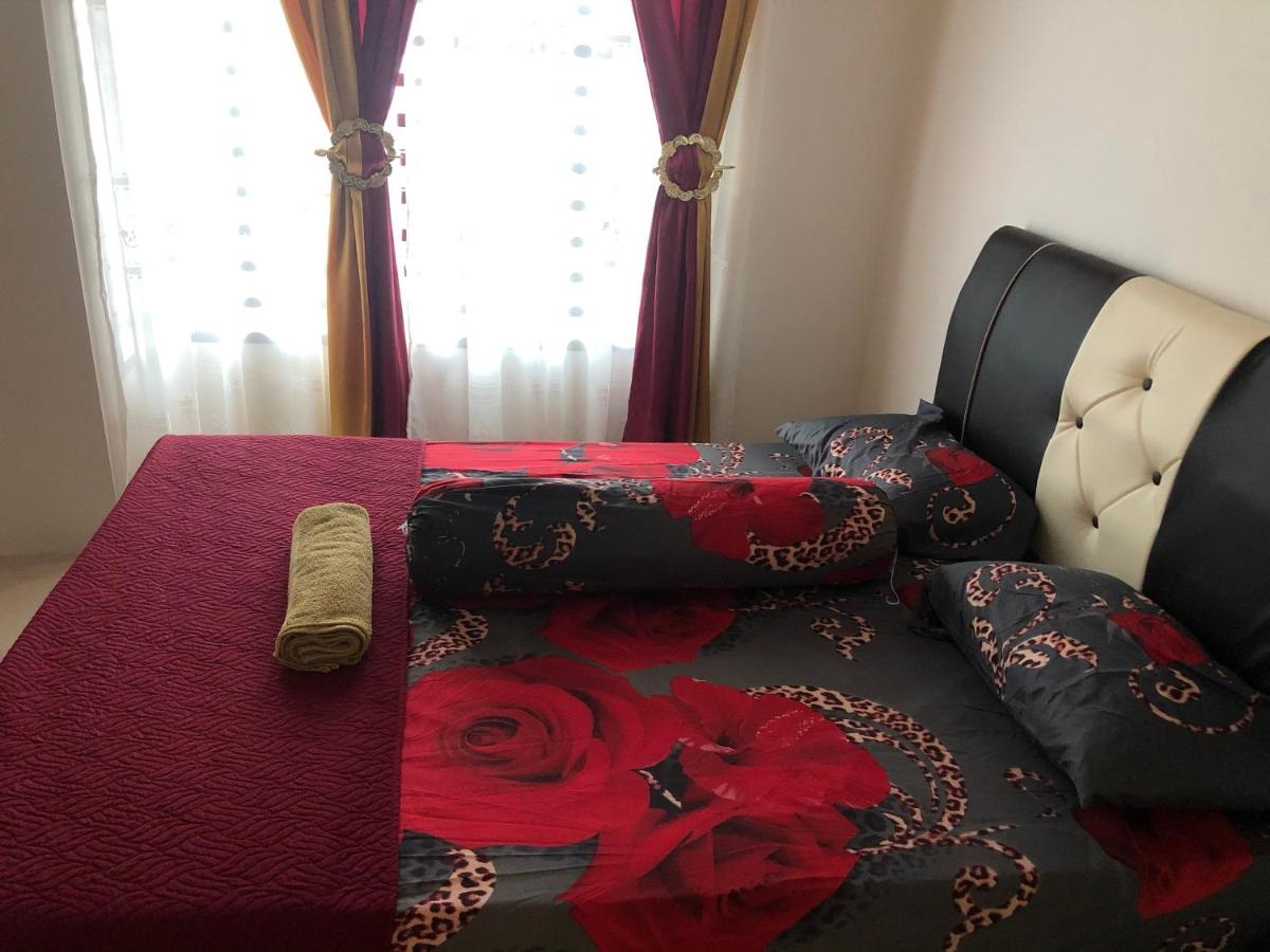 Hasnifana Homestay Seri Iskandar - B&B Seri Iskandar