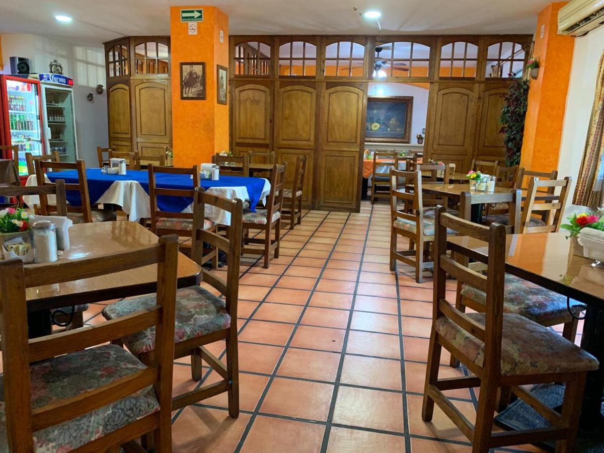 B&B Los Mochis - Hotel Las Fuentes - Bed and Breakfast Los Mochis