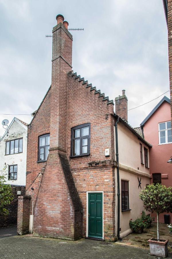 B&B Norwich - Octagon Cottage - Bed and Breakfast Norwich