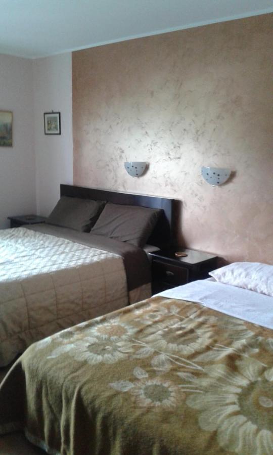 Double Room with Private External Bathroom