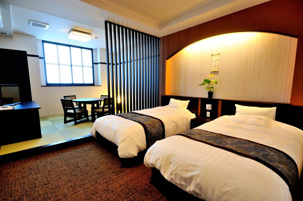 Twin Room with Tatami Area 207