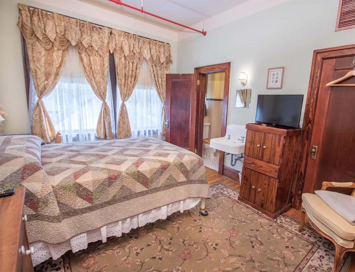 Camera Standard con 1 Letto Matrimoniale