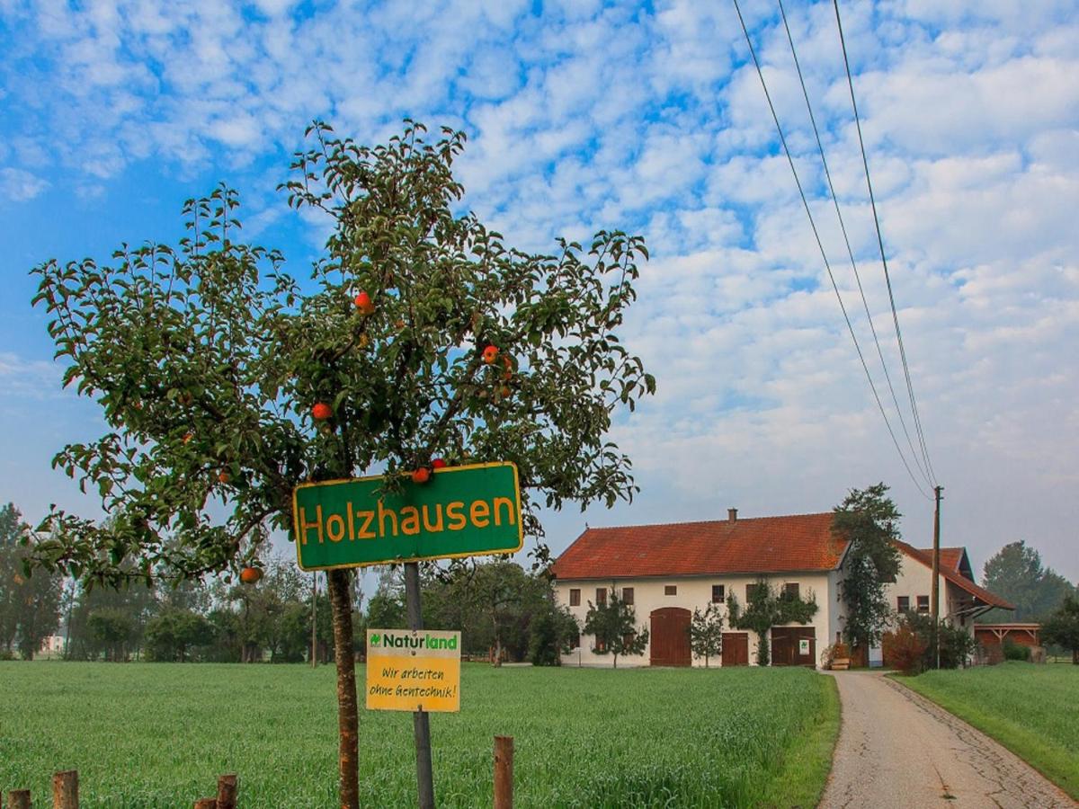 B&B Waldkraiburg - Holzhauser Hof - Bed and Breakfast Waldkraiburg