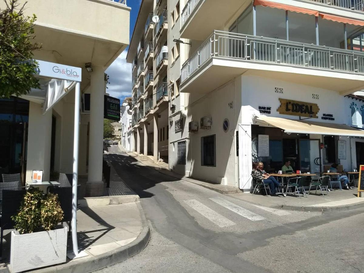 50 Meters to Beach! AC - Wifi -Near City Center - Chambres d’hôtes