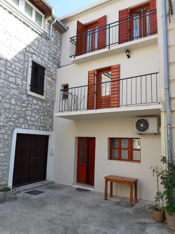Ana - B&B Sveti Filip i Jakov