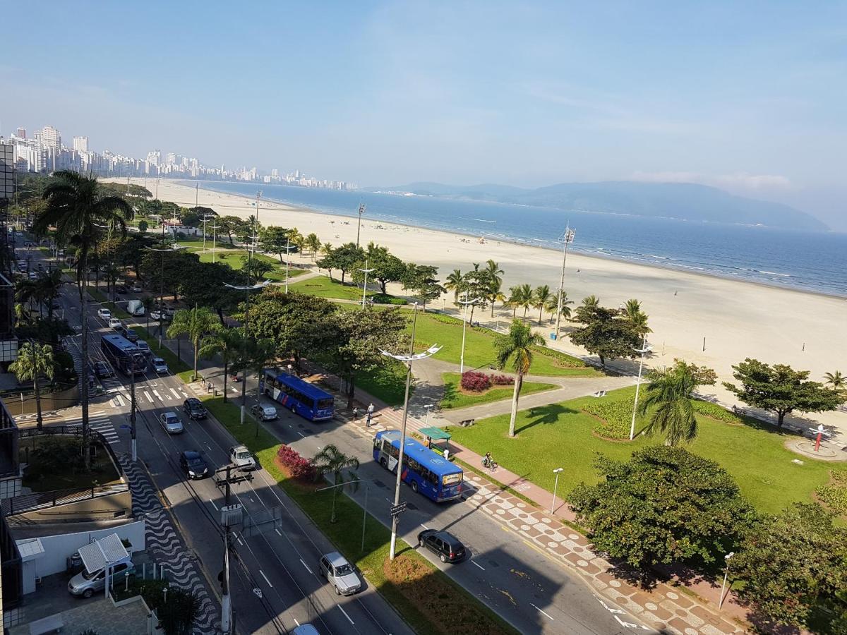 Santos 2 dorm apt Frente Mar - Ar Condicionado na Suíte - Garagem Privativa -Internet - TV a Cabo - Chambres d'hôtes Santos