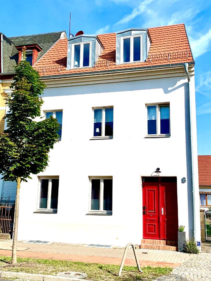 Werderapartment, FeWo und DZ - B&B