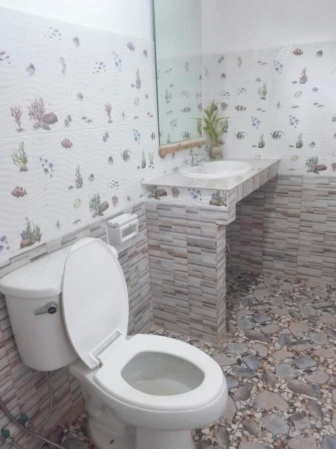 Twin Room with Private Bathroom