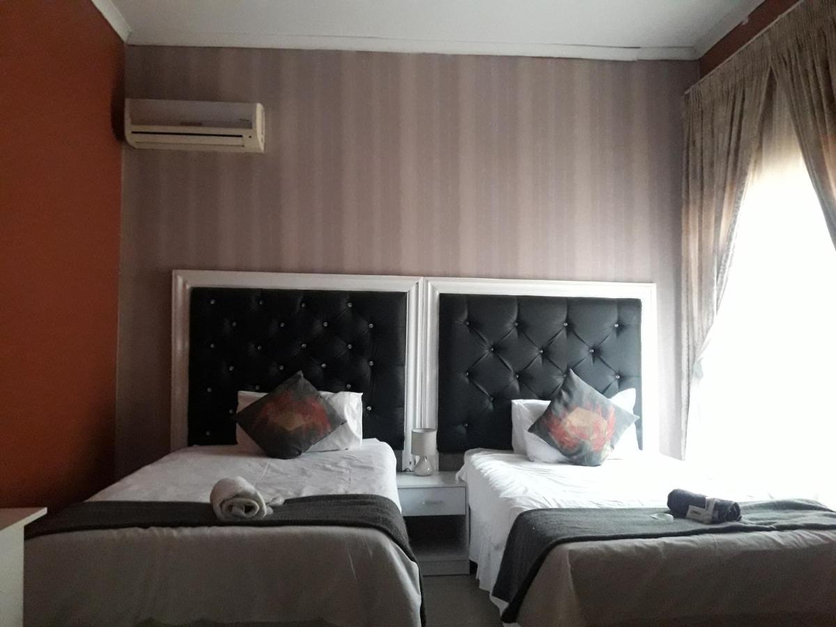 Zweibettzimmer