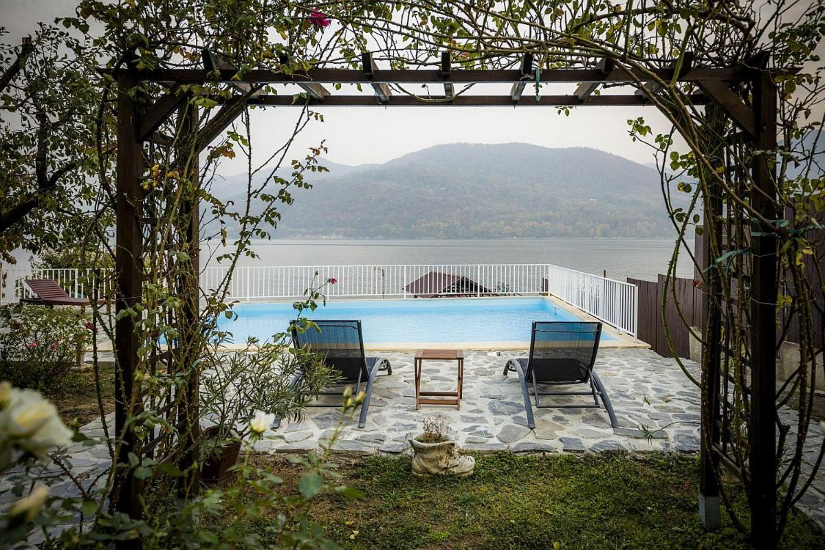 Briza - Ferienwohnung Orşova