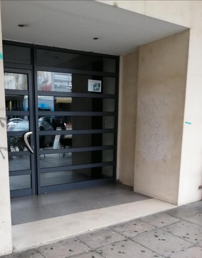 City Center Fresh Studio 50m from metro station#Self Check In# - Chambres d’hôtes Thessalonique