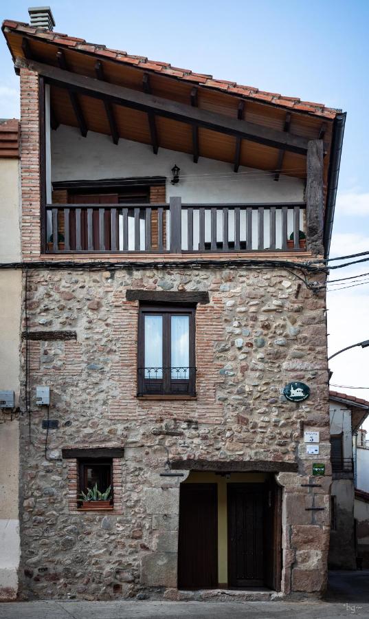 Casa Rural Nestazar II - B&B