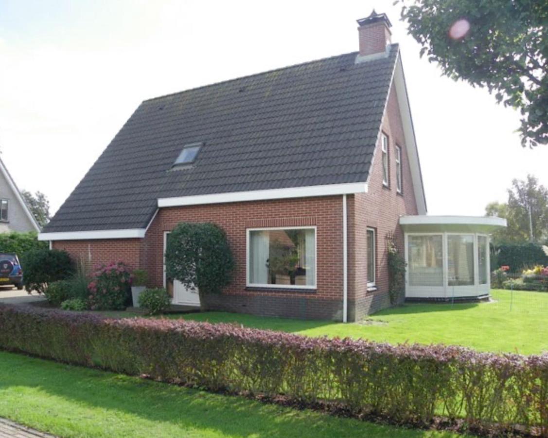 B&B Nes - Kroonstuk 2 - Bed and Breakfast Nes