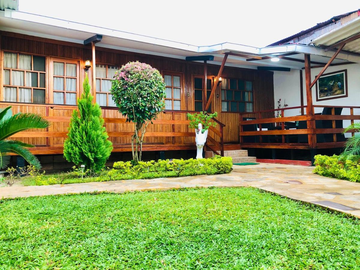 B&B Tarapoto - CHALET TARAPOTO - Bed and Breakfast Tarapoto