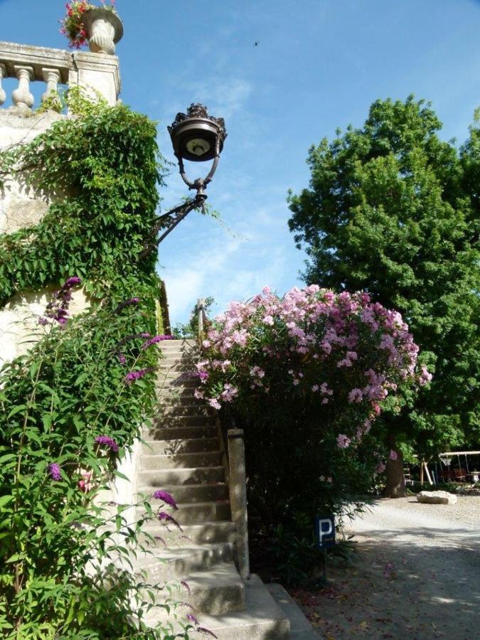 Château De Massignan - B&B