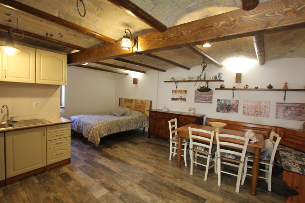 B&B Cansano - Monolocale rustico - Bed and Breakfast Cansano