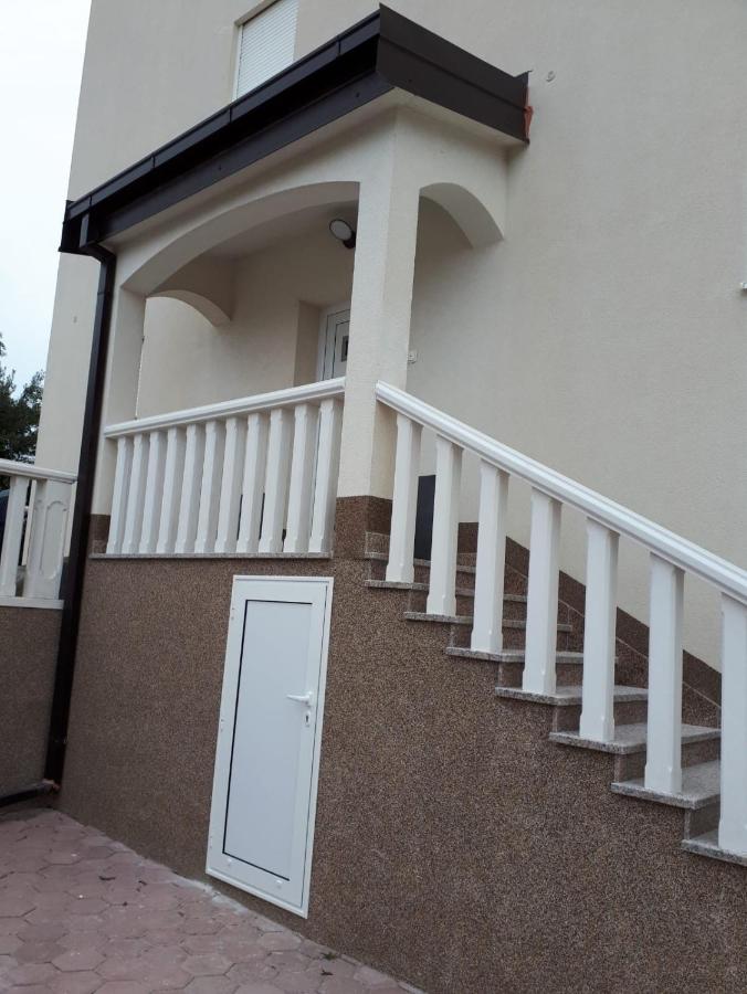 Apartments Madzari - Ciovo - Pool - B&B