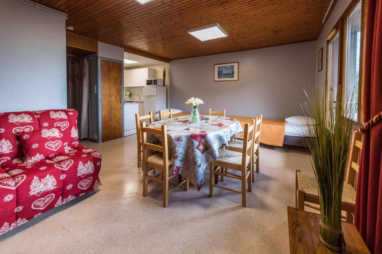 Standard Apartment (8 Adults)