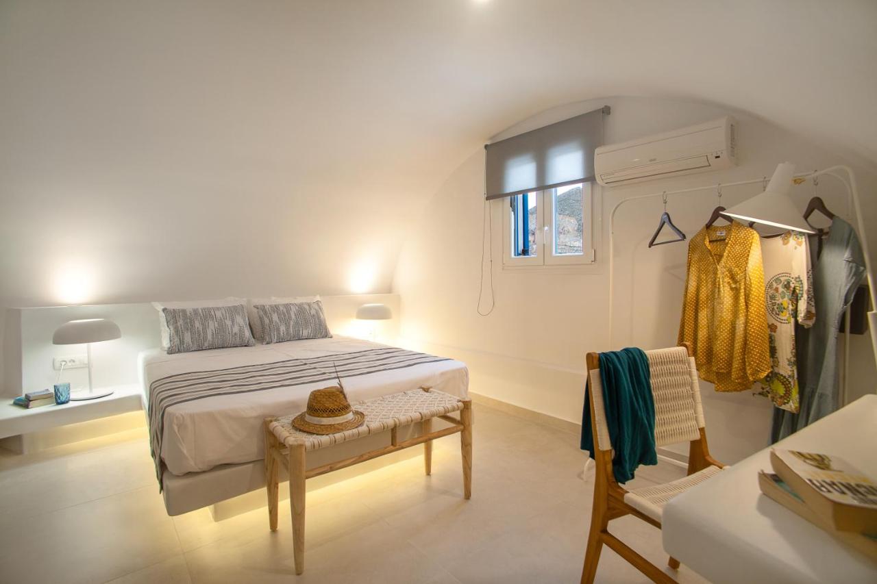 Studio (2 Adults)