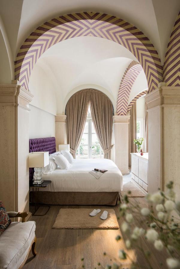 B&B Sevilla - Casa de Triana Luxury Suites by Casa del Poeta - Bed and Breakfast Sevilla