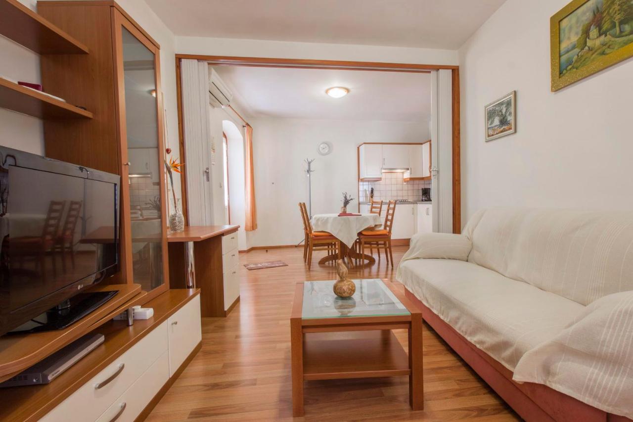 Apartments Konta Vodice - Chambres d'hôtes Vodice