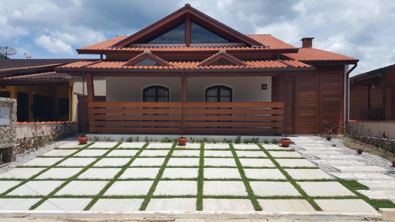 Casa em condômino, com piscina, próxima à serra e ao mar - Ferienwohnung Ubatuba