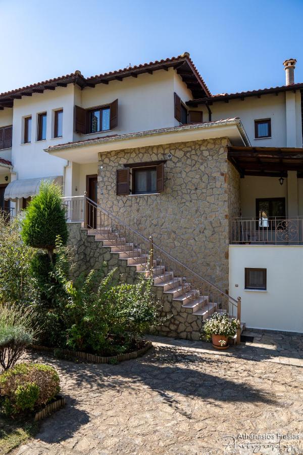 B&B Lithia - Villa Luxury Paradise Kastoria - Bed and Breakfast Lithia