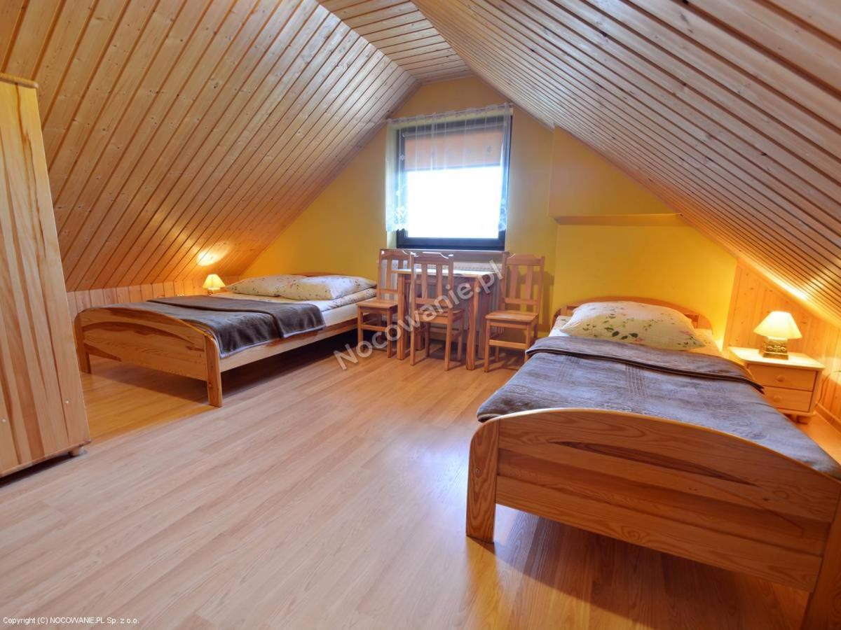 Habitación Triple con vistas a la montaña