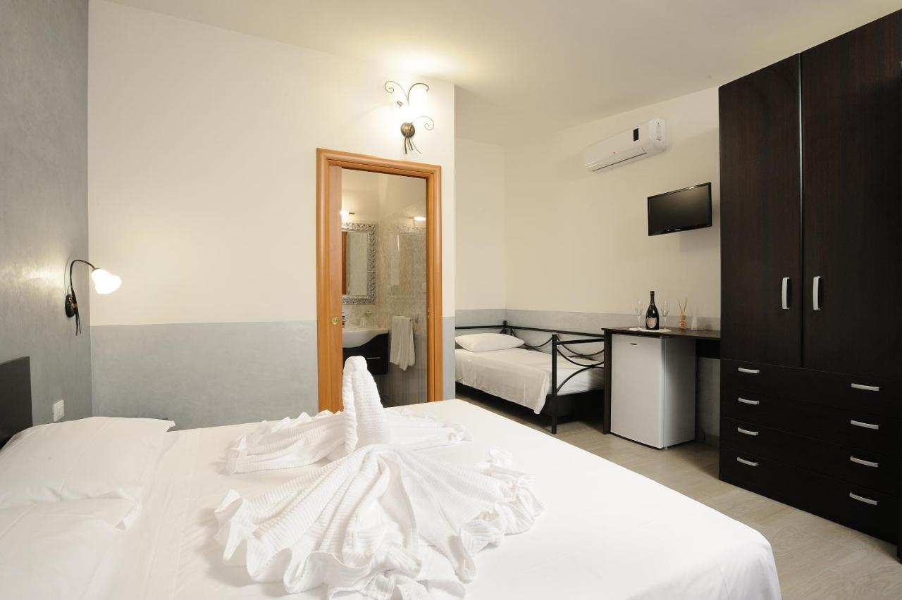 Dreibettzimmer