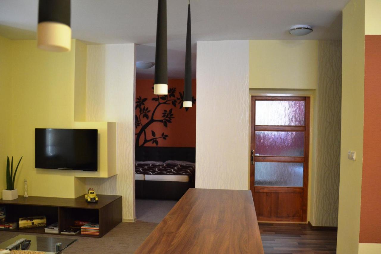 Apartment mit 1 Schlafzimmer und Gartenblick