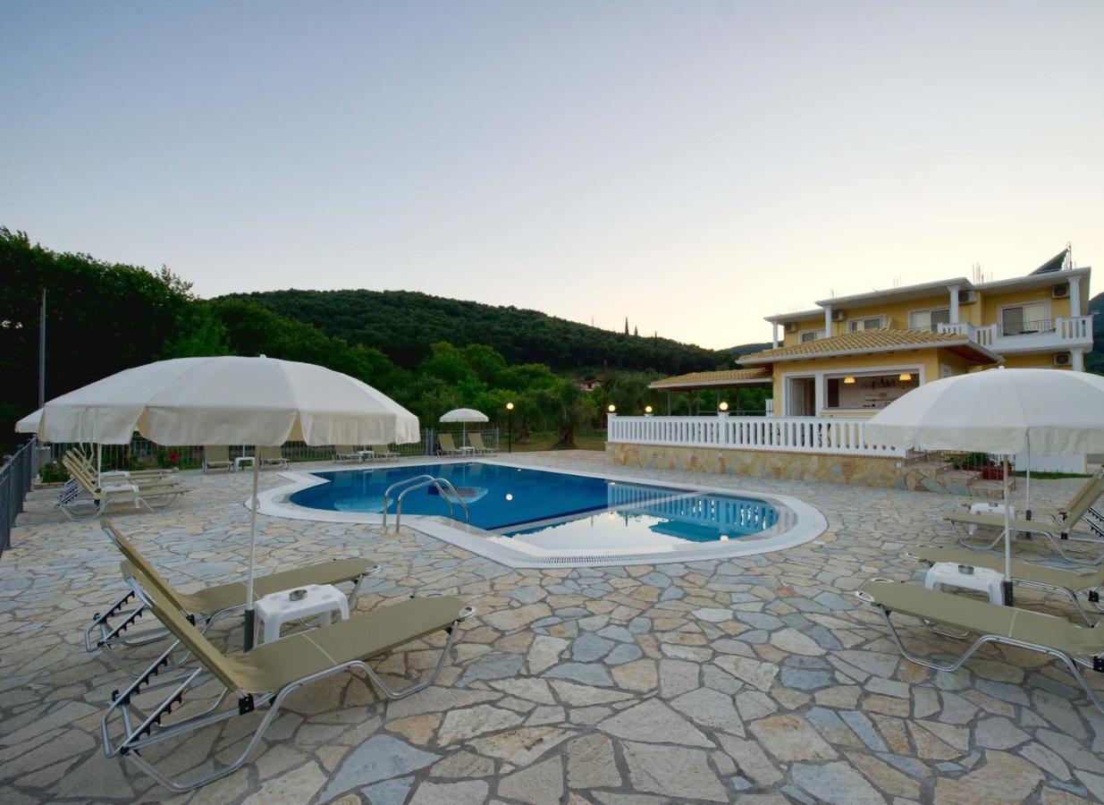 Alexander's House - B&B Parga