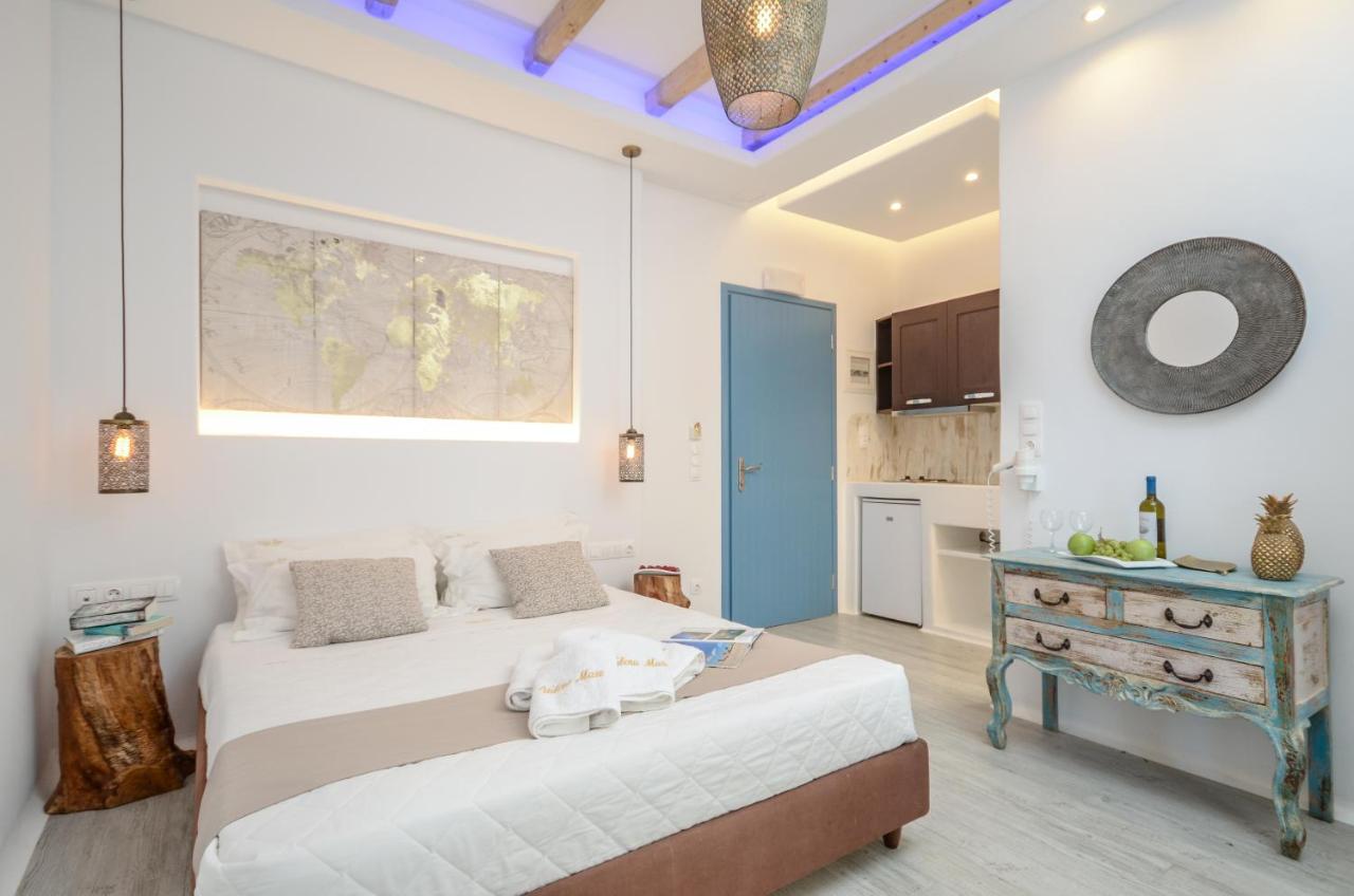 Suite with Hot Tub