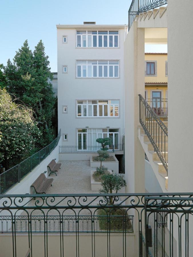 FLH Porto Balcony Apartment - B&B Porto