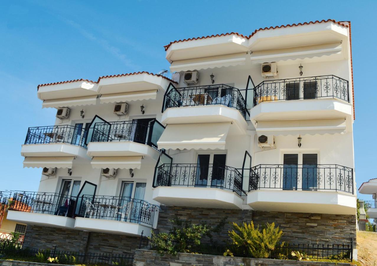 Lazaridis Luxury Studios & Apartments - B&B