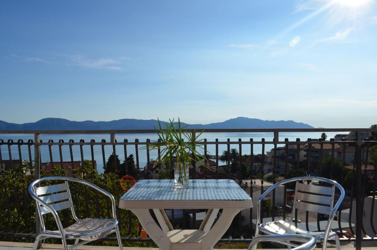 B&B Gradac - Apartments Jozo - 150 m from beach - Bed and Breakfast Gradac