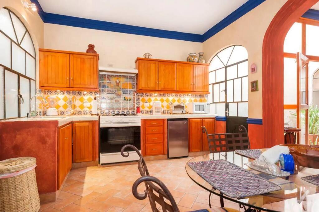 B&B San Miguel de Allende - Beautiful 1 Bedroom apt @ San Miguel Allende (R1) - Bed and Breakfast San Miguel de Allende