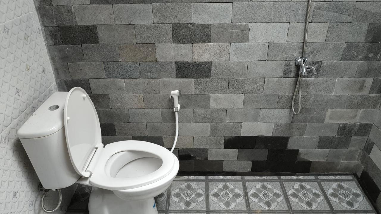 Economy Vierbettzimmer mit Gemeinschaftsbad