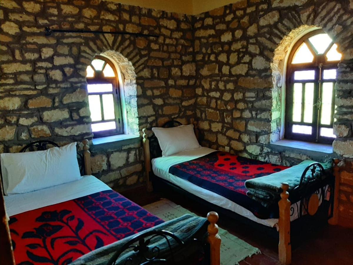 Appartamento con 3 Camere da Letto