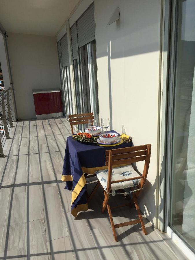 SEAFRONT - Bed and Breakfast