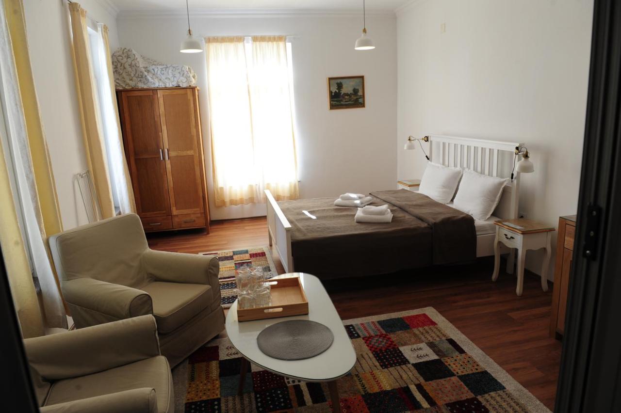 Appartamento con 2 Camere da Letto